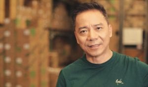 De refugiado vietnamita a empresário de sucesso: a vida de Thái Nghiã